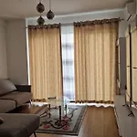 Deluxe Apartment 9